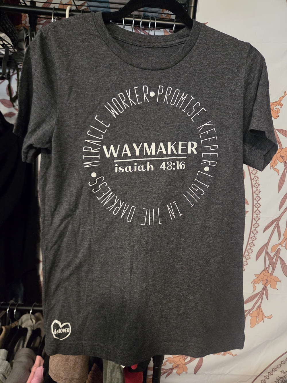 Waymaker Isaiah 43:16 Women's Christian Short Sleeve Tee - Gray